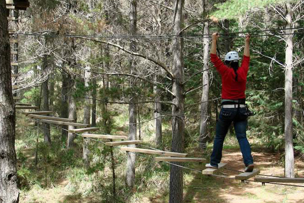 超能勇士拓展 树林穿越障碍项目安装 洛阳农庄丛林探险项目 2