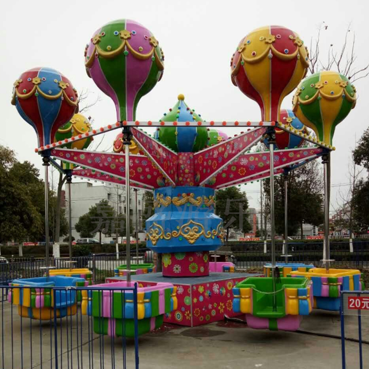 商场外桑巴气球    桑巴气球图片  桑巴气球价格   嘉盛游乐设备 2