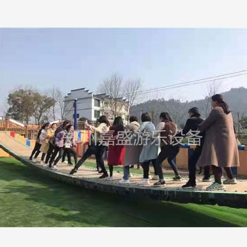 郑州无动力网红桥生产基地  儿童游乐设备网红桥报价 4