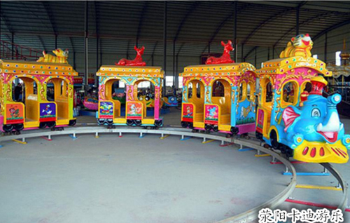 小火车儿童游乐设备 卡迪游乐 在线咨询  遵义小火车游乐设备 5
