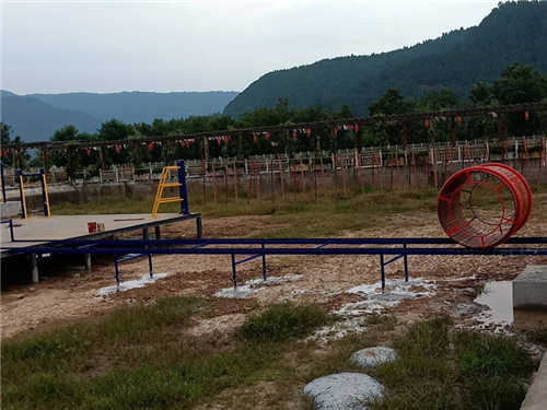 亲子农场水上游乐项目建造 新款水上吊桥供应商 郑州超能勇士拓展 1