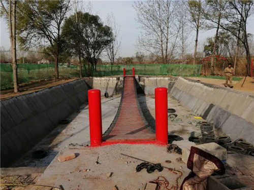 公园水上拓展设备建造 新型水上趣桥定制 郑州超能勇士拓展 1